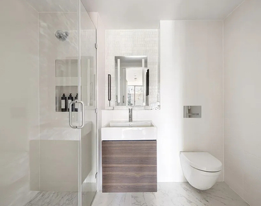 1064 Hancock Street - Photo Thumbnail 4