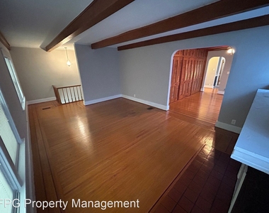 1229 Eastern Pkwy - Photo Thumbnail 1