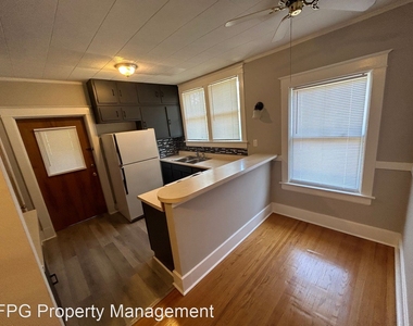 1229 Eastern Pkwy - Photo Thumbnail 4