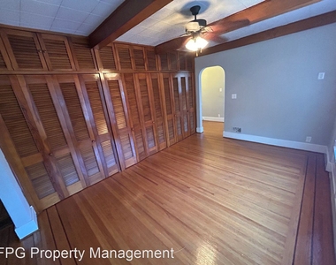 1229 Eastern Pkwy - Photo Thumbnail 2