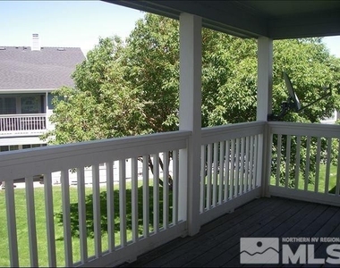 630 Travis Drive - Photo Thumbnail 8