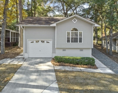 4464 Bayshore Circle - Photo Thumbnail 1