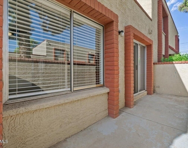 2101 W Colter Street - Photo Thumbnail 8