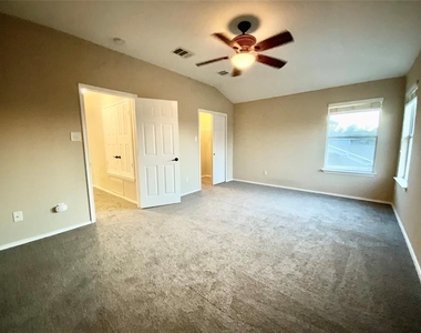 1207  Peyton Pl - Photo Thumbnail 15