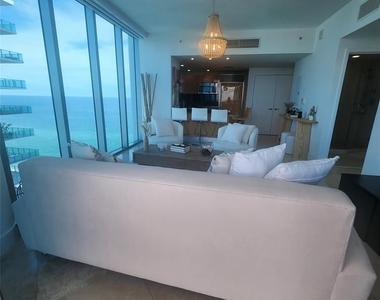 6899 Collins Ave - Photo Thumbnail 14