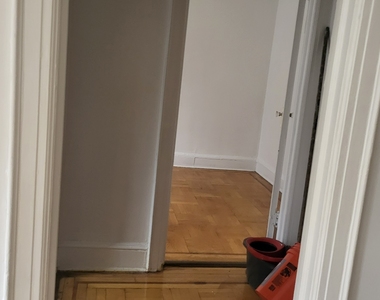9115 Colonial Road - Photo Thumbnail 4