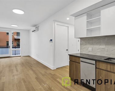 209 North 11th Street - Photo Thumbnail 1