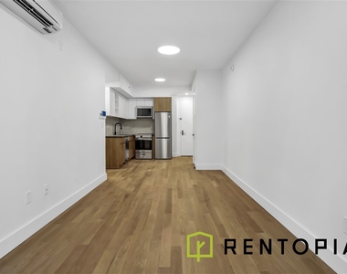 209 North 11th Street - Photo Thumbnail 5