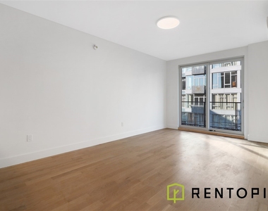 209 North 11th Street - Photo Thumbnail 4