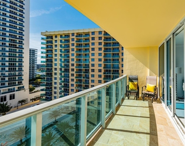 2501 S Ocean Dr - Photo Thumbnail 21