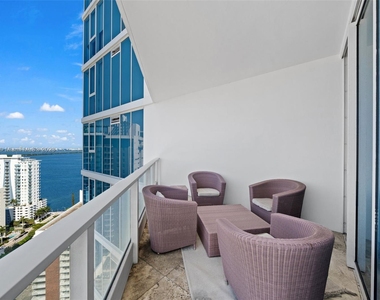 2020 N Bayshore Dr - Photo Thumbnail 35