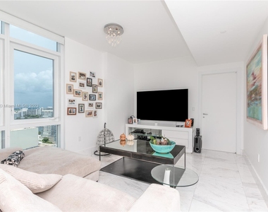 3951 S Ocean Dr - Photo Thumbnail 22