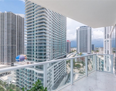 3951 S Ocean Dr - Photo Thumbnail 30