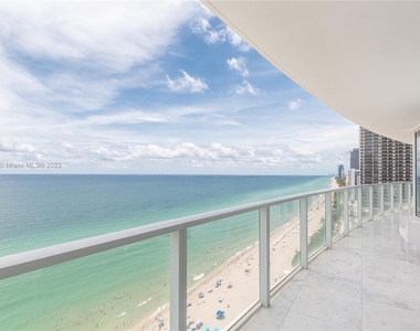 3951 S Ocean Dr - Photo Thumbnail 28