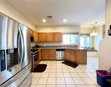 2534 Citrus Garden Circle - Photo Thumbnail 5