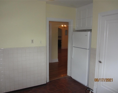 7030 Dartmouth Avenue - Photo Thumbnail 15