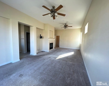 5555 Sawgrass Ln. - Photo Thumbnail 12