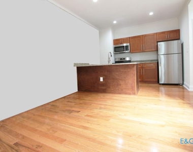 1 Bennett Avenue - Photo Thumbnail 5