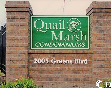 2005 Green Blvd. - Photo Thumbnail 2