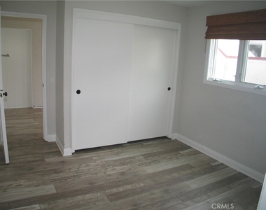 110 Onyx Avenue - Photo Thumbnail 8