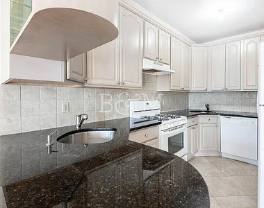 1672 East 22nd Street - Photo Thumbnail 2