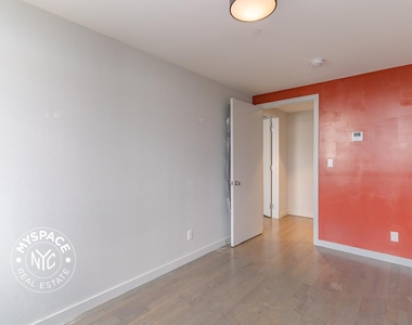 594 Bushwick Avenue - Photo Thumbnail 5