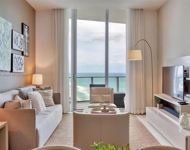 4111 S Ocean Dr - Photo Thumbnail 40