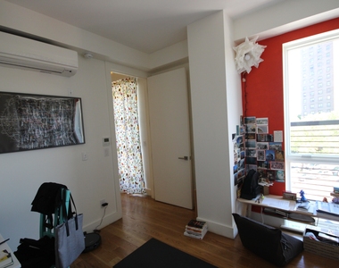 810 Flushing Avenue - Photo Thumbnail 7