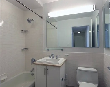 Flex 2  315 West 61st Street - Photo Thumbnail 2
