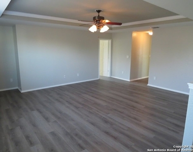 357 Buckboard Ln - Photo Thumbnail 23