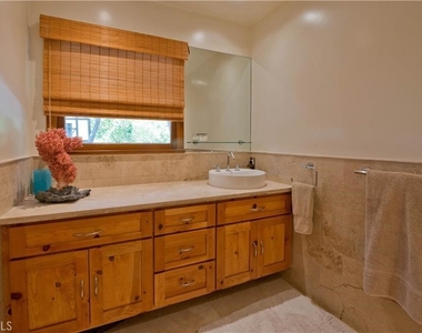 4706 Balboa Avenue - Photo Thumbnail 23