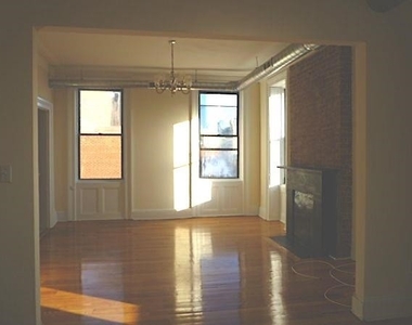 292 Barrow St - Photo Thumbnail 1