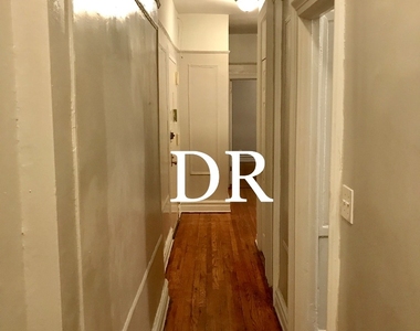 285 Hawthorne St  - Photo Thumbnail 9