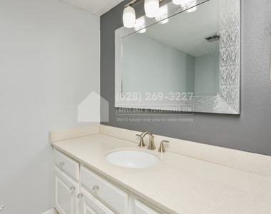 10811 Greenwillow Street Unit 8 - Photo Thumbnail 26