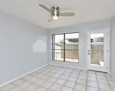 10811 Greenwillow Street Unit 8 - Photo Thumbnail 15