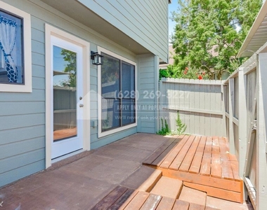 10811 Greenwillow Street Unit 8 - Photo Thumbnail 30