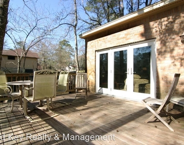 12 Diamond Oak Ct - Photo Thumbnail 2