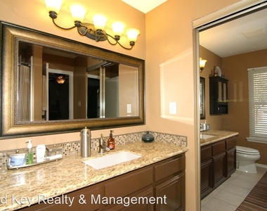 12 Diamond Oak Ct - Photo Thumbnail 6