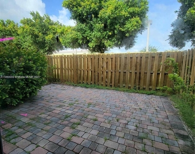 23259 Sw 113th Ct - Photo Thumbnail 5