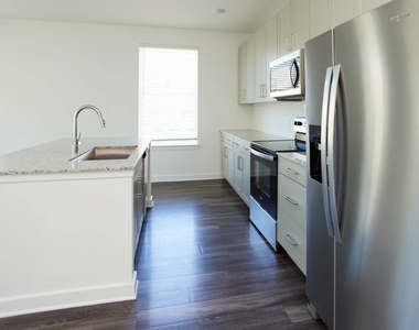 2950 Richmond Row Drive - Photo Thumbnail 4