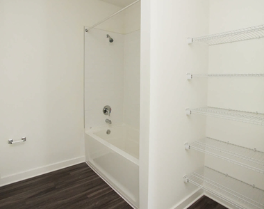 2950 Richmond Row Drive - Photo Thumbnail 18