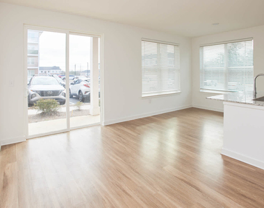 2950 Richmond Row Drive - Photo Thumbnail 63