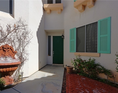 1616 Cordoba Canyon Street - Photo Thumbnail 4