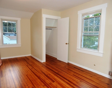 609 Navesink Avenue - Photo Thumbnail 3