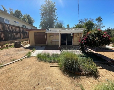 29250 Pierrott Avenue - Photo Thumbnail 28