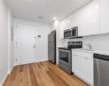 83-67 116th Street - Photo Thumbnail 3