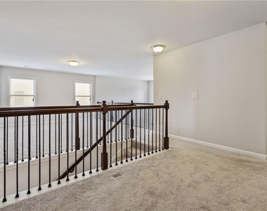 5660 Enfield Way - Photo Thumbnail 22