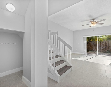 9985 Sw 118th Ct - Photo Thumbnail 5