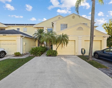 9985 Sw 118th Ct - Photo Thumbnail 17