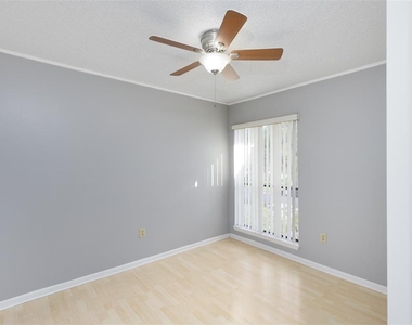 3127 W Sligh Avenue - Photo Thumbnail 11